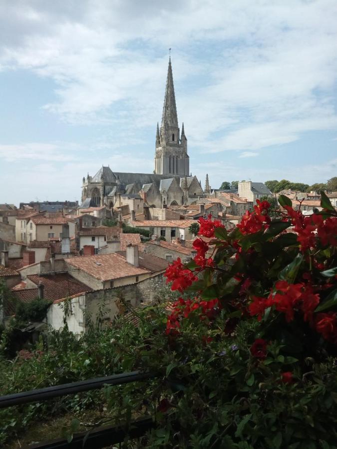 Les Poiriers Βίλα Saint-Pierre-du-Chemin Εξωτερικό φωτογραφία